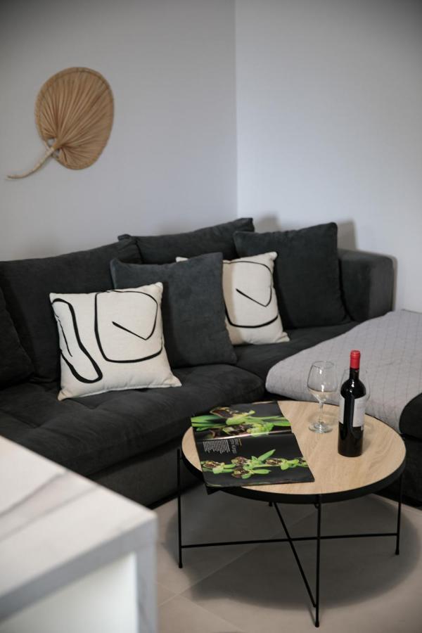 Depi'S Sea Horizon Apartments Mikri Vigla Exterior foto
